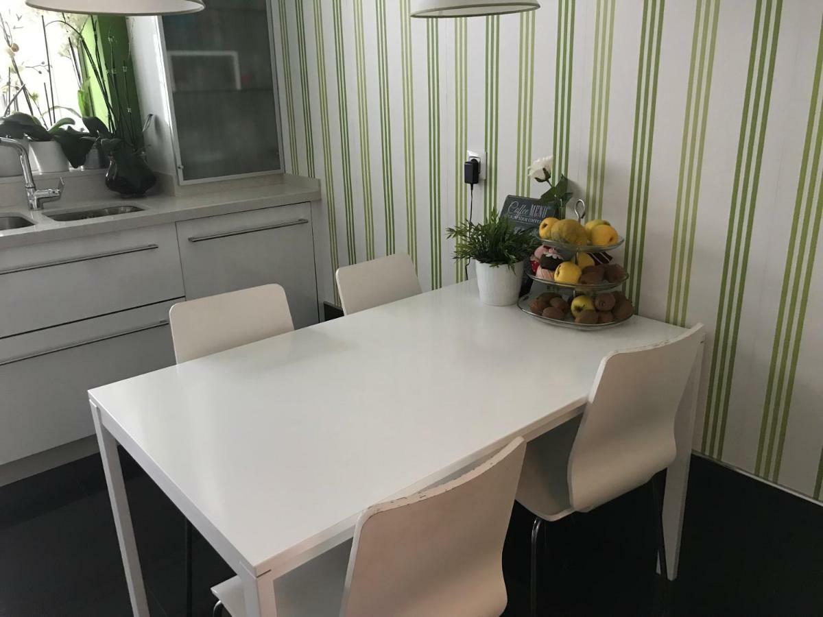 Casa Castelao, Parking Gratuito Apartment Vigo Bagian luar foto